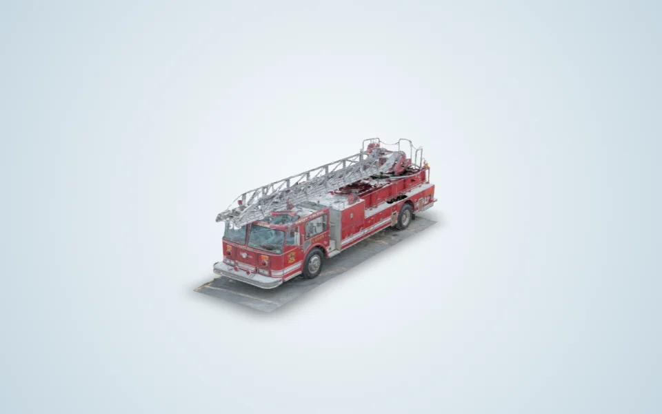 Standardized three-quarter view of 1992 Ford Fire Engine Ladder Truck